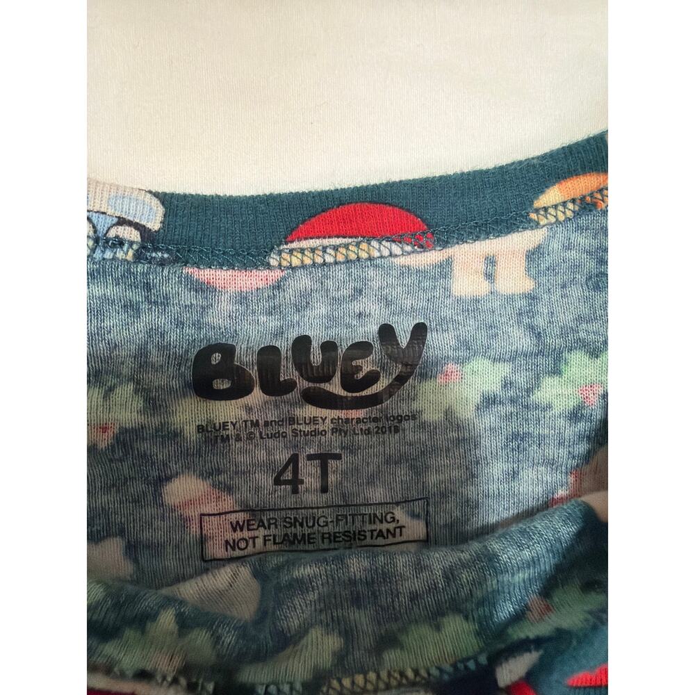 Bluey Holiday PJs - Picture 2 of 4